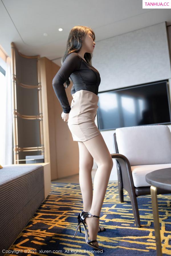 谢芷馨  [XiuRen]高清写真图 2021.11.10 No.4197 Cherry绯月樱第28张图片